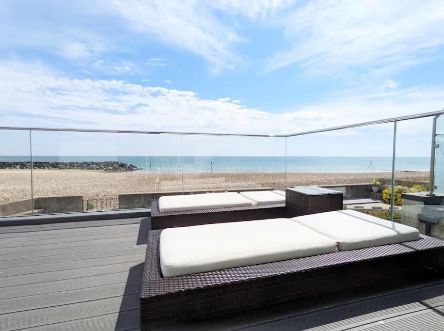 Beach View Middleton-on-Sea Exterior foto